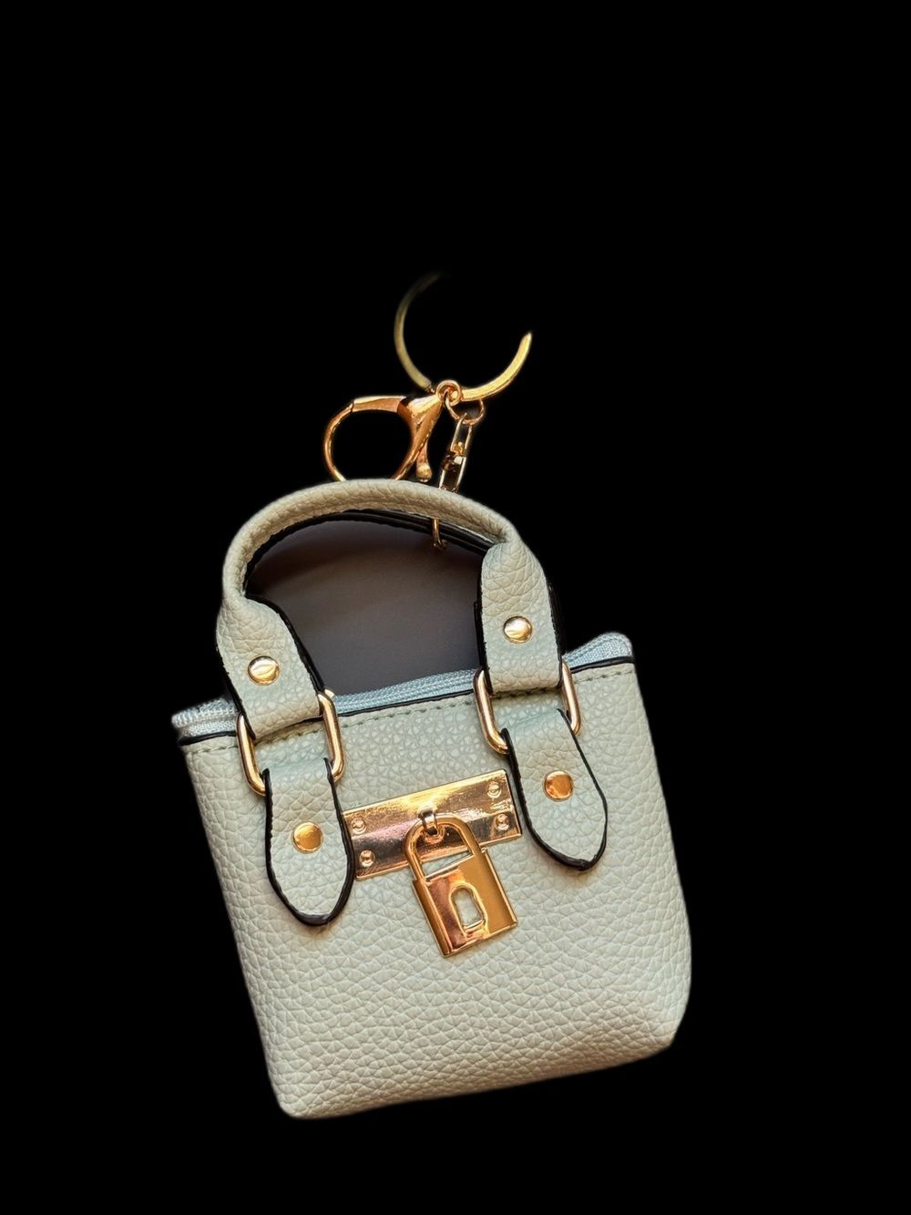 NWT Yolanda Mini Purse Keychain Coin Pouch Sage